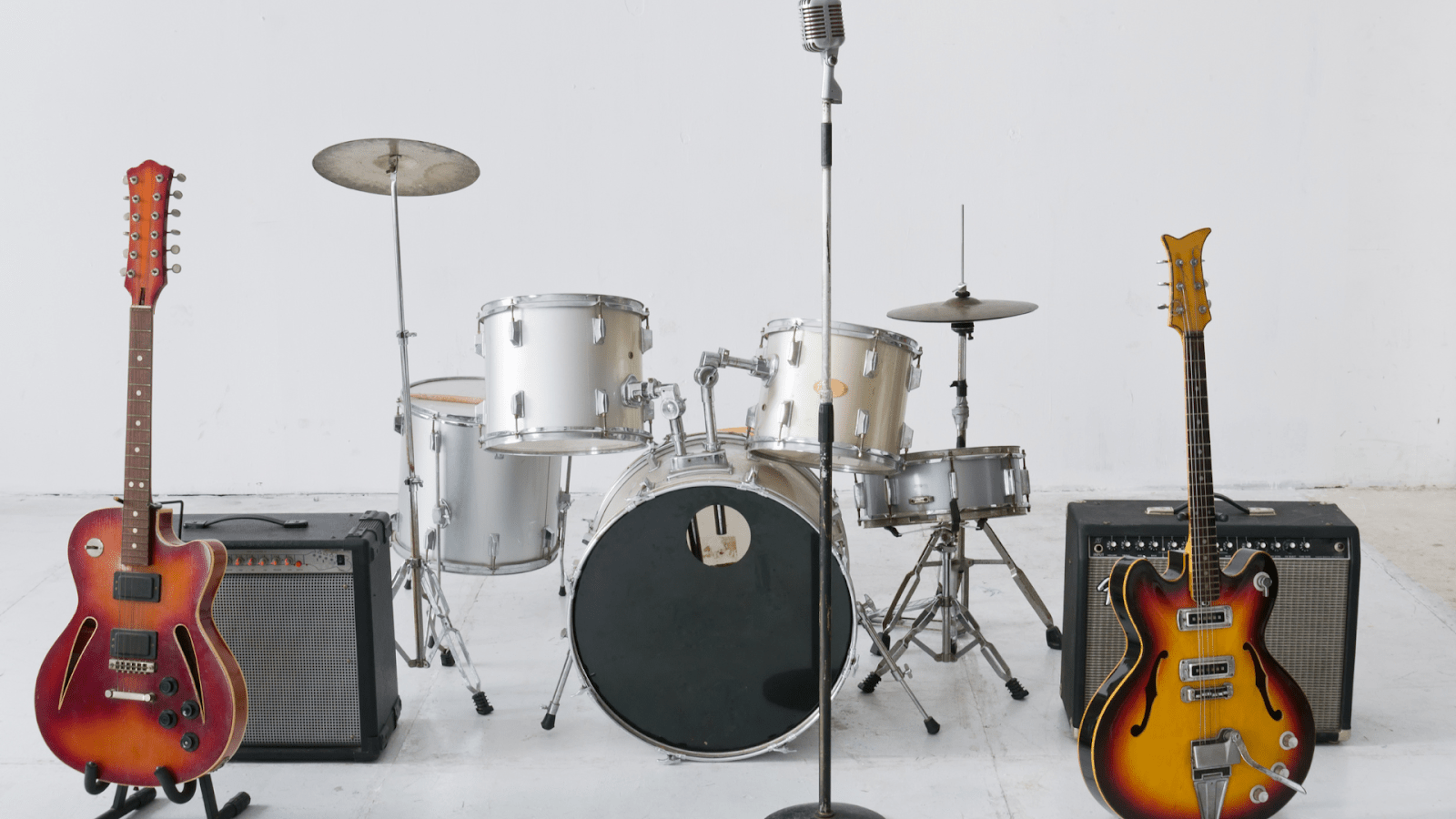 Musical instruments of the world