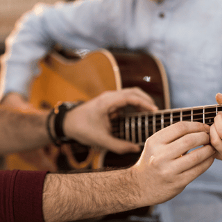 Becoming a Maestro: Guitar Lessons in Dix Hills, NY