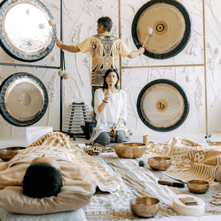 Facilitating Handpan Sound Baths Sessions