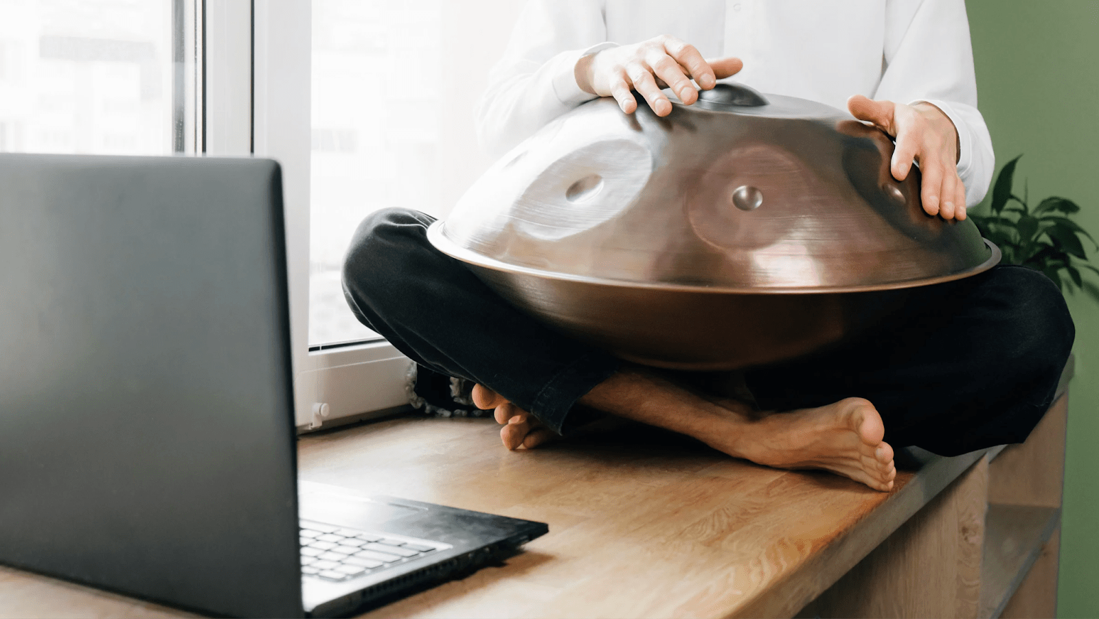Best Way to Record a Handpan – Techniques & Equipment - Sound Artist